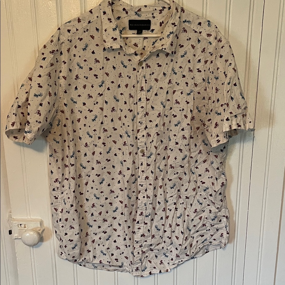 Men's Patterned Button Down Shirt